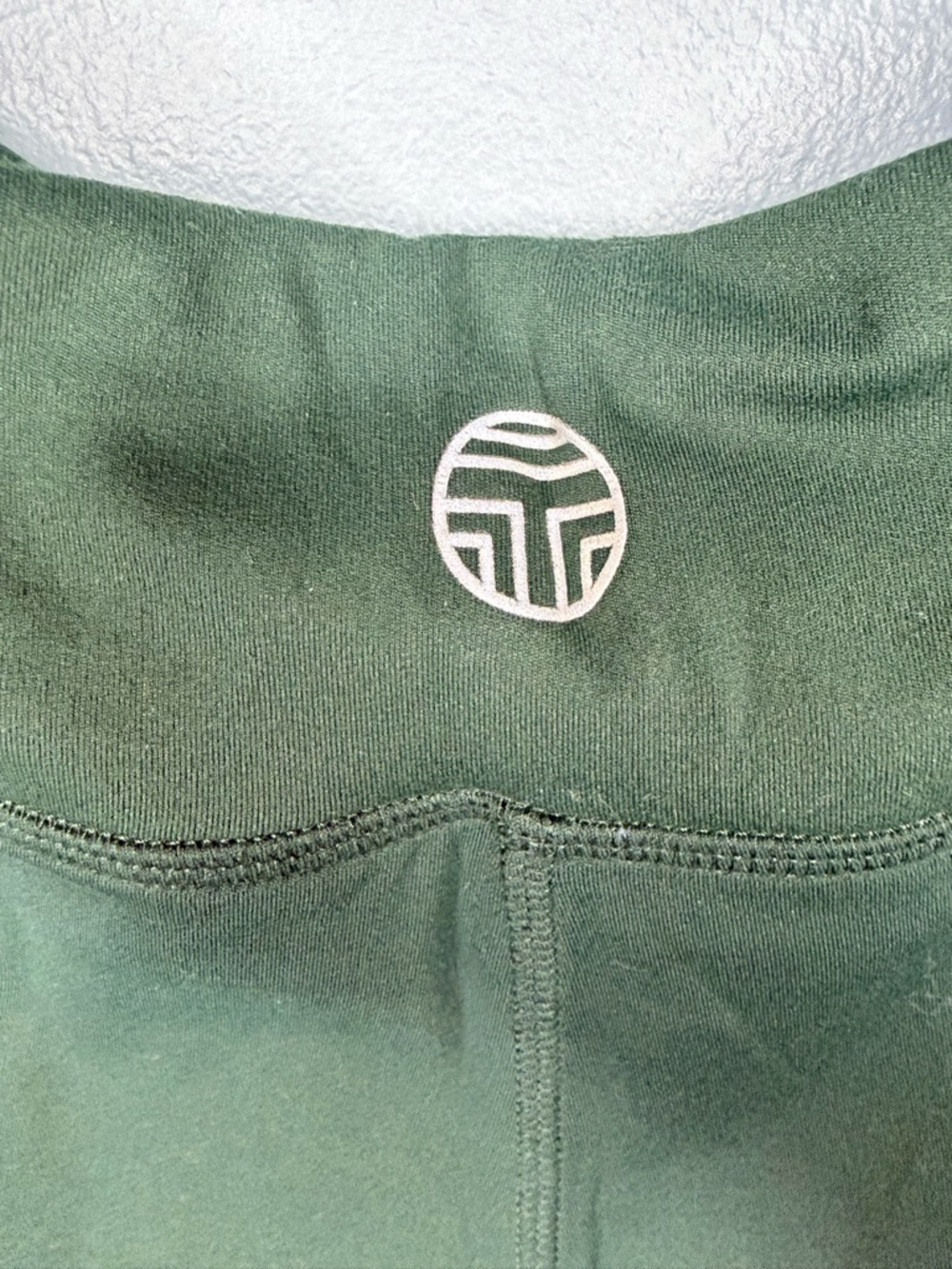 Tory Sport Active Leggings Forest Green w/ Pink and Red Accents | Size Large - Picture 6 of 7